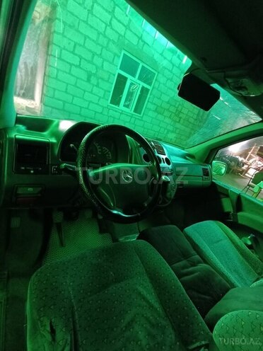 Mercedes Vito 115 2002, 435,000 km - 2.2 л - Tovuz