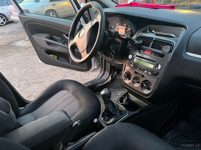 Fiat Linea 2008, 300,000 km - 1.3 l - Bakı
