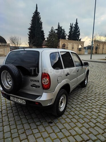 Chevrolet Niva 2010, 71,150 km - 1.7 l - Şamaxı