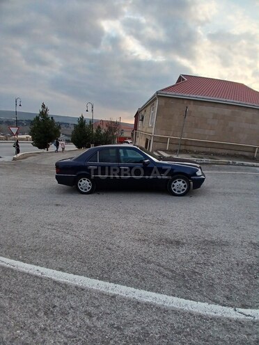 Mercedes C 220 1997, 300,000 km - 2.2 л - Şamaxı