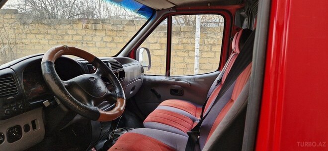 Ford Transit 1998, 213,000 km - 2.5 l - Quba