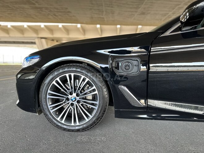 BMW 530e 2019, 100,000 km - 2.0 l - Bakı