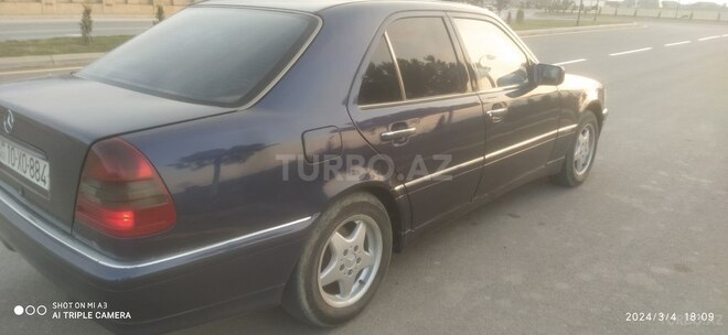 Mercedes C 220 1994, 752,849 km - 2.2 l - Neftçala