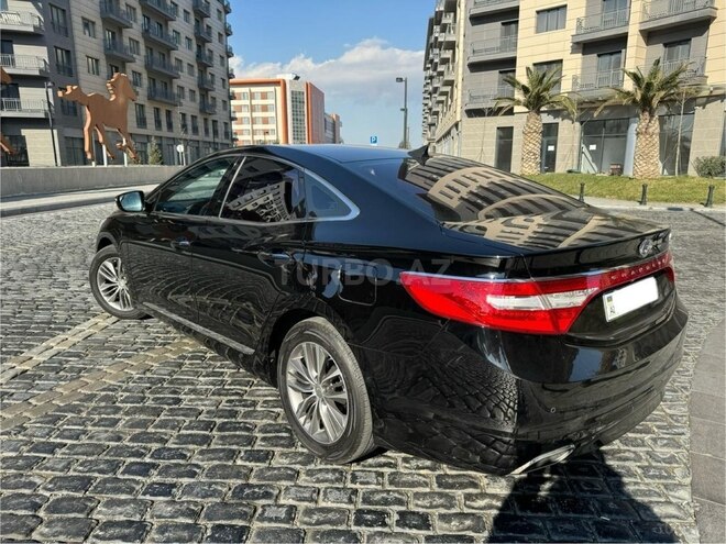 Hyundai Grandeur 2014, 175,280 km - 2.2 л - Bakı