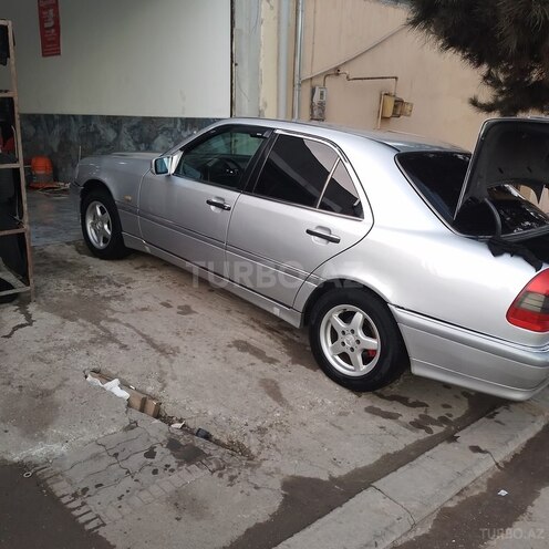 Mercedes C 180 1994, 272,455 km - 1.8 l - Gəncə