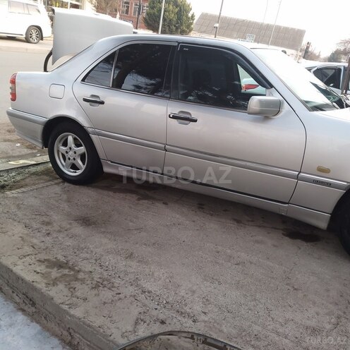 Mercedes C 180 1994, 272,455 km - 1.8 l - Gəncə