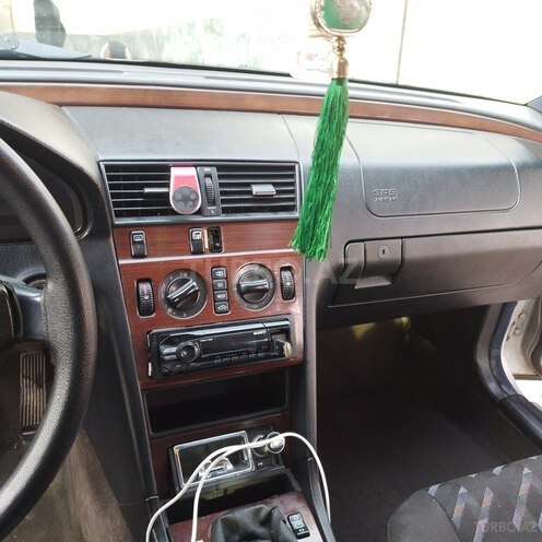 Mercedes C 180 1994, 272,455 km - 1.8 l - Gəncə