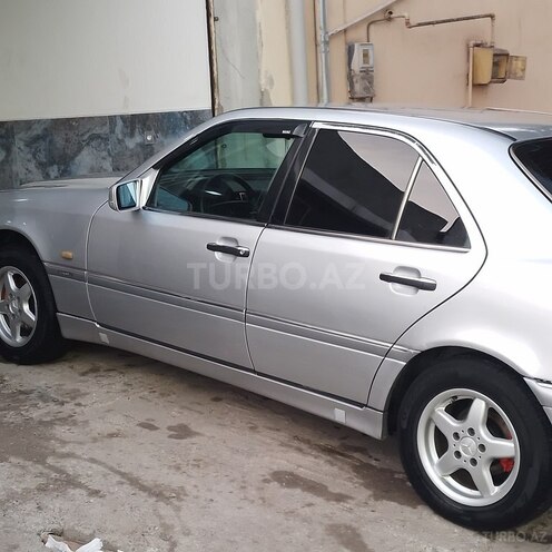 Mercedes C 180 1994, 272,455 km - 1.8 l - Gəncə