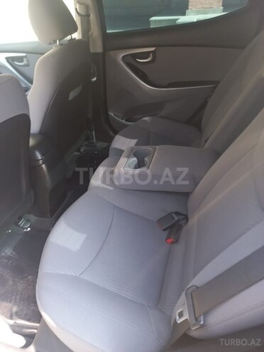 Hyundai Elantra 2015, 123,000 km - 1.8 l - Bakı