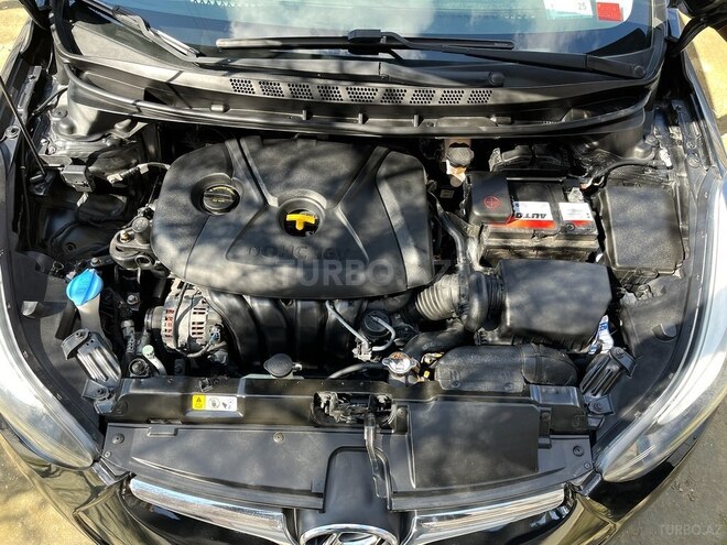 Hyundai Elantra 2015, 123,000 km - 1.8 l - Bakı