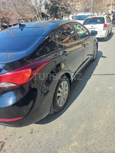 Hyundai Elantra 2015, 123,000 km - 1.8 l - Bakı