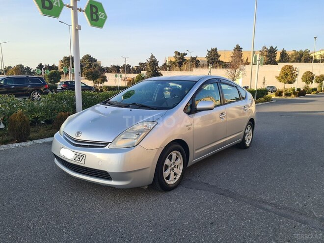 Toyota Prius 2009, 25,800 km - 1.5 л - Bakı