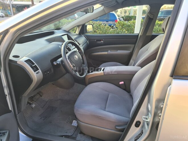 Toyota Prius 2009, 25,800 km - 1.5 л - Bakı