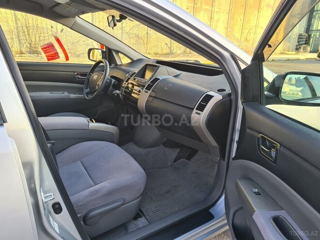 Toyota Prius 2009, 25,800 km - 1.5 л - Bakı
