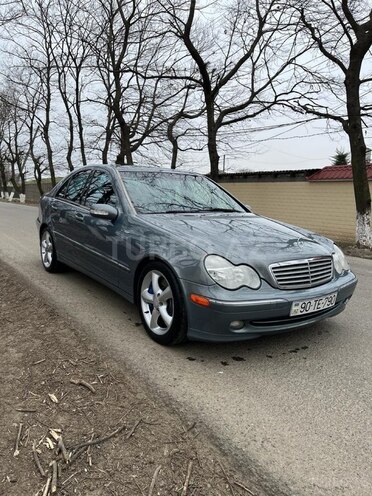Mercedes C 230 2004, 225,000 km - 1.8 l - Bakı