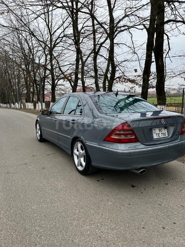 Mercedes C 230 2004, 225,000 km - 1.8 l - Bakı