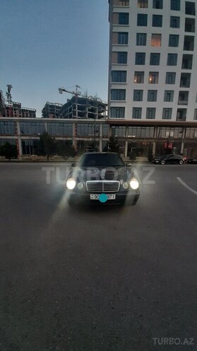Mercedes E 230 1997, 352,896 km - 2.3 l - Bakı