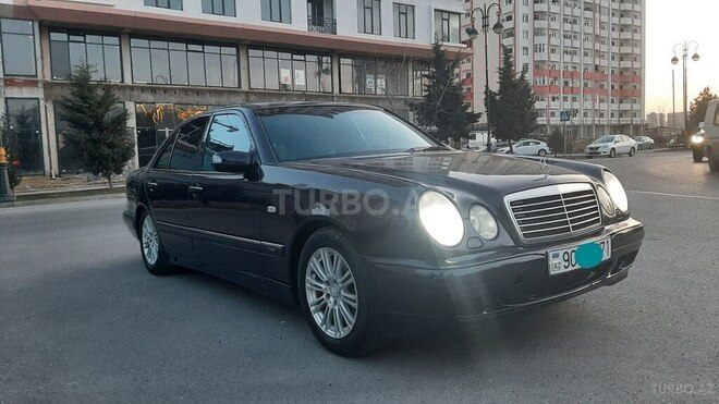 Mercedes E 230 1997, 352,896 km - 2.3 l - Bakı