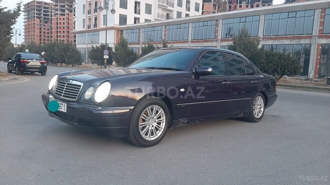 Mercedes E 230 1997, 352,896 km - 2.3 l - Bakı