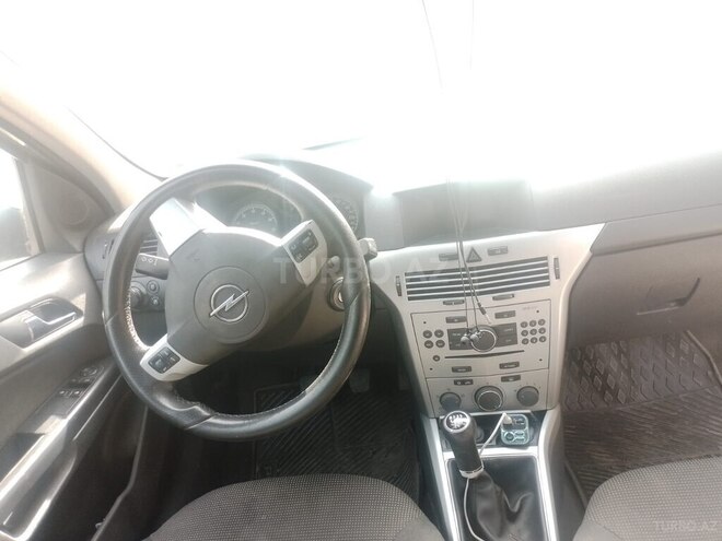 Opel Astra 2009, 184,500 km - 1.4 l - Sumqayıt