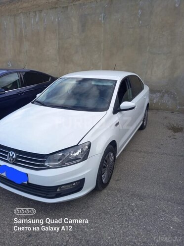 Volkswagen Polo 2018, 217,358 km - 1.8 л - Bakı