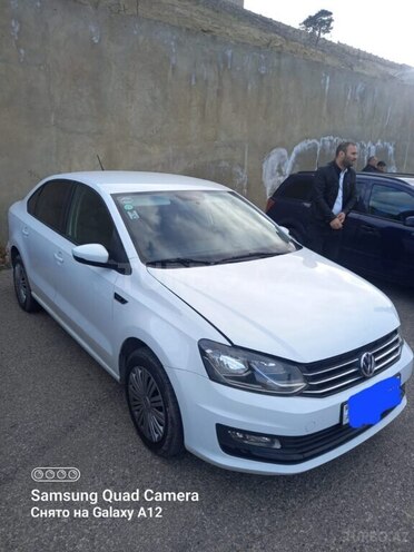 Volkswagen Polo 2018, 217,358 km - 1.8 л - Bakı