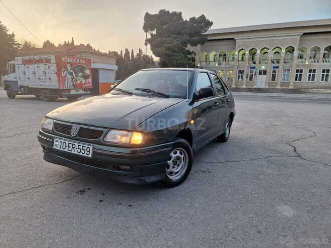 Volkswagen Polo 1996, 345,861 km - 1.6 l - Sumqayıt