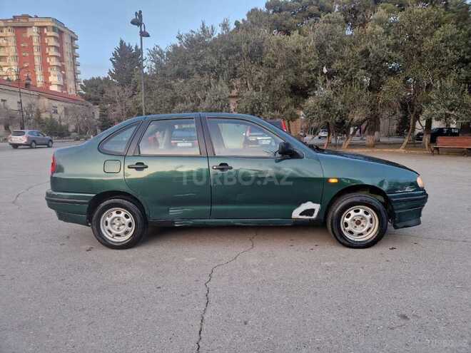 Volkswagen Polo 1996, 345,861 km - 1.6 l - Sumqayıt