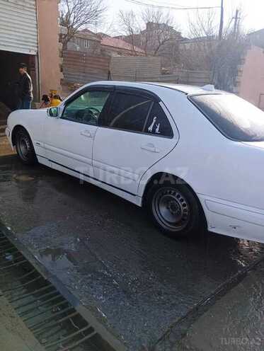 Mercedes E 220 1998, 250,000 km - 2.2 l - Bakı