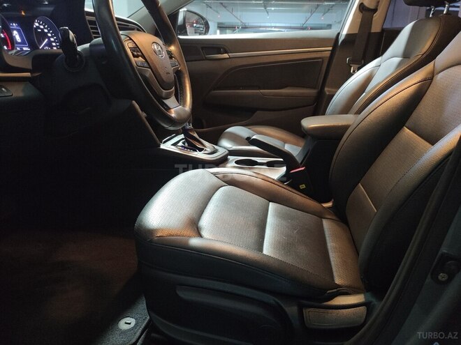 Hyundai Elantra 2016, 99,300 km - 1.6 l - Bakı
