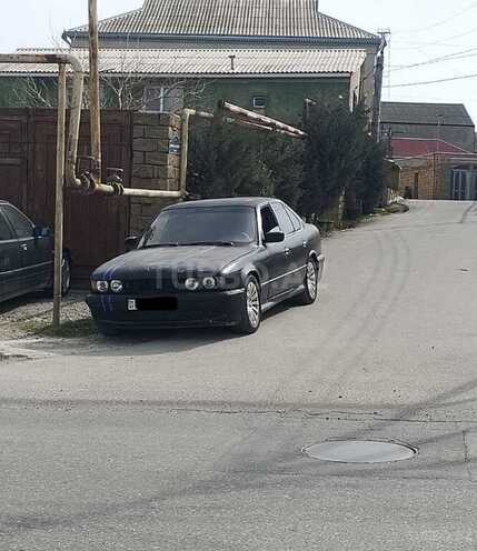 BMW 520 1988, 400,000 km - 2.0 l - Bakı