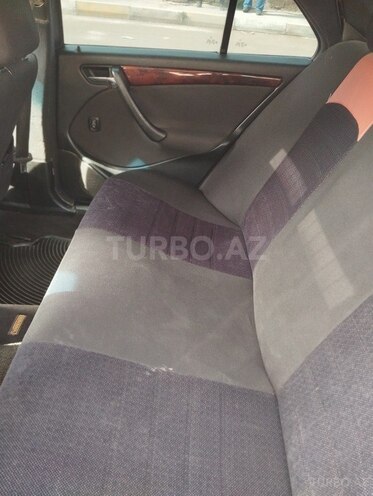 Mercedes C 200 1997, 325,000 km - 2.0 l - Bakı