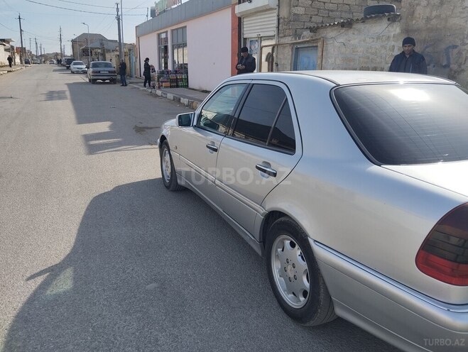 Mercedes C 200 1997, 325,000 km - 2.0 l - Bakı