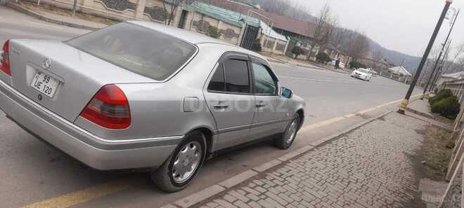Mercedes C 220 1995, 441,538 km - 2.2 л - Qəbələ