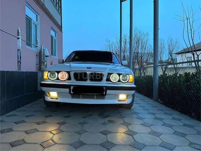 BMW 518 1995, 200,000 km - 1.8 l - Göyçay