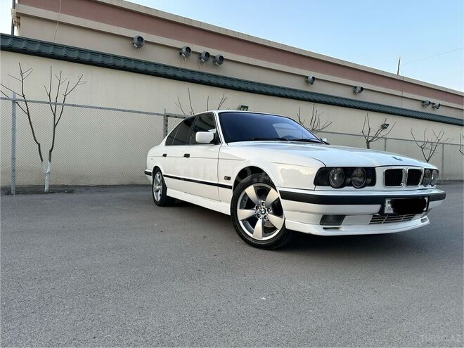 BMW 518 1995, 200,000 km - 1.8 l - Göyçay