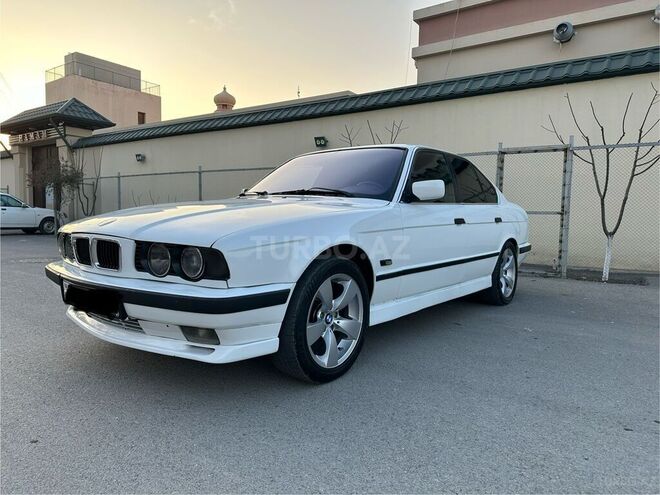BMW 518 1995, 200,000 km - 1.8 l - Göyçay