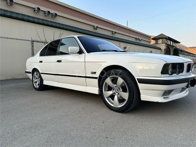 BMW 518 1995, 200,000 km - 1.8 l - Göyçay