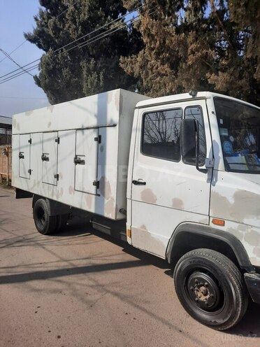 Mercedes 814 D 1993, 555,555 km - 4.0 l - Beyləqan