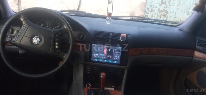 BMW 528 1999, 211,000 km - 2.8 л - Bakı