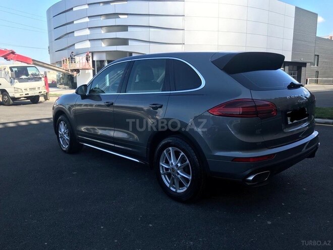 Porsche Cayenne 2015, 92,600 km - 3.6 l - Bakı