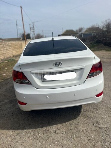 Hyundai Accent 2011, 180,000 km - 1.4 l - Bakı