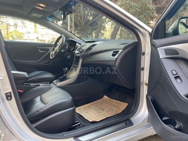 Hyundai Elantra 2014, 147,000 km - 2.0 л - Bakı
