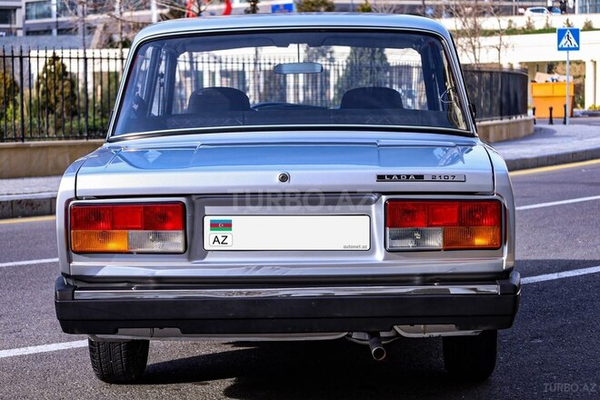 LADA (VAZ) 2107 2010, 90,000 km - 1.6 л - Bakı