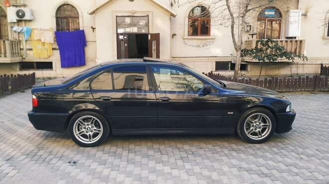 BMW 530 2001, 363,000 km - 3.0 l - Bakı