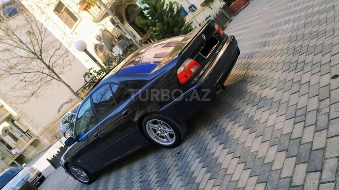 BMW 530 2001, 363,000 km - 3.0 l - Bakı