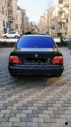 BMW 530 2001, 363,000 km - 3.0 l - Bakı