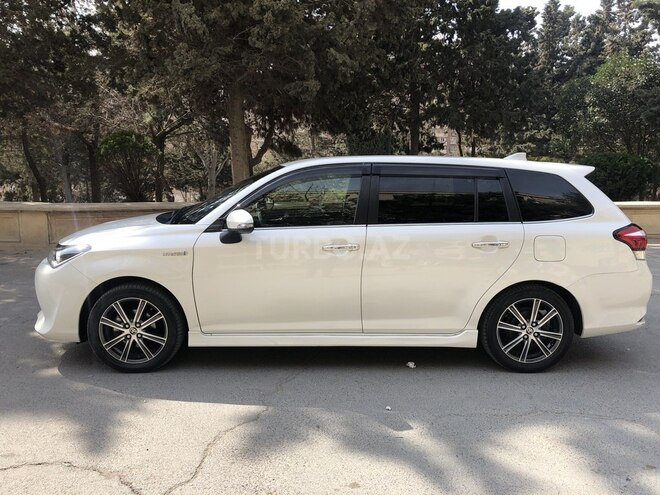 Toyota Corolla 2015, 77,000 km - 1.5 l - Bakı