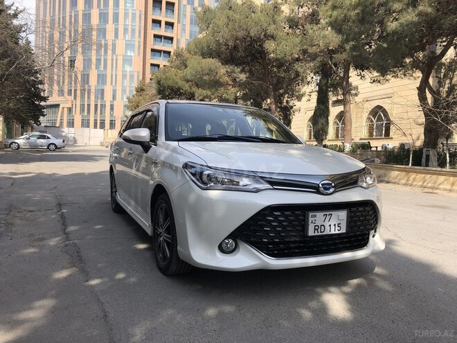 Toyota Corolla 2015, 77,000 km - 1.5 l - Bakı