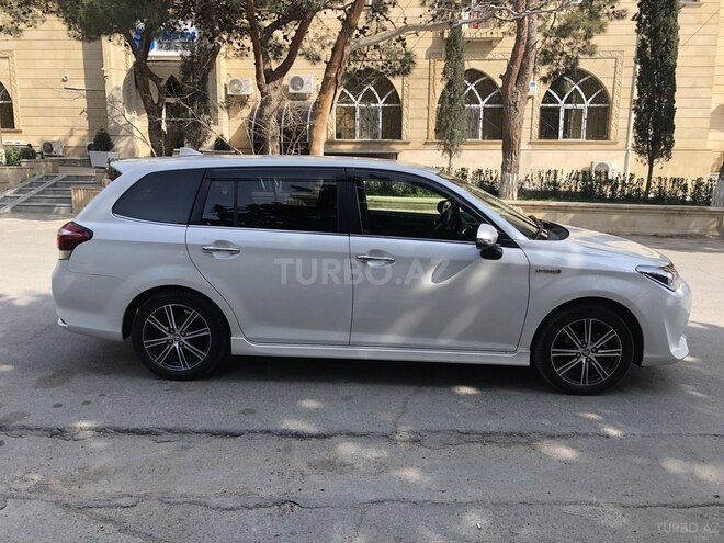 Toyota Corolla 2015, 77,000 km - 1.5 l - Bakı